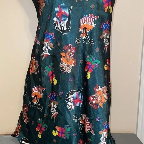 Looney Tunes women’s medium night gown character satin chemise Vintage Christmas - Picture 2 of 6